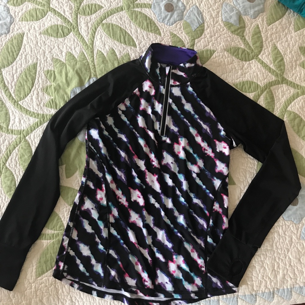 ‼️PICS CONTINUED- 2 PULLOVERS‼️